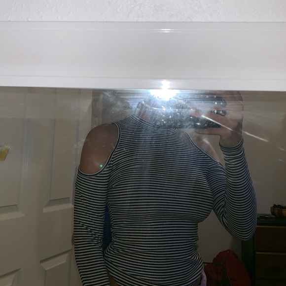 one clothing Tops - Off shoulder